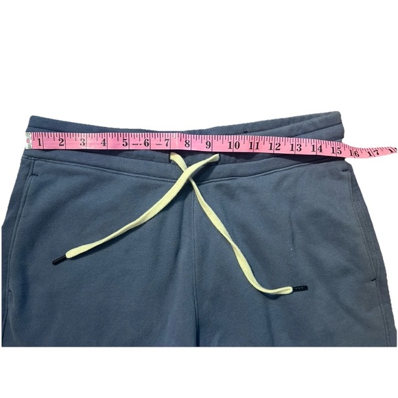 Hollister Shorts Women’s Small - Picture 4 of 7